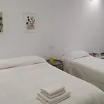 Y Estudios El Centro Appartamento