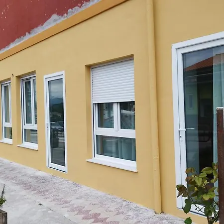 Y Estudios El Centro