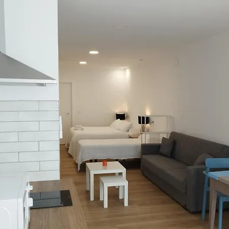 Y Estudios El Centro