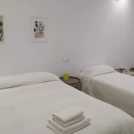 Y Estudios El Centro Apartment