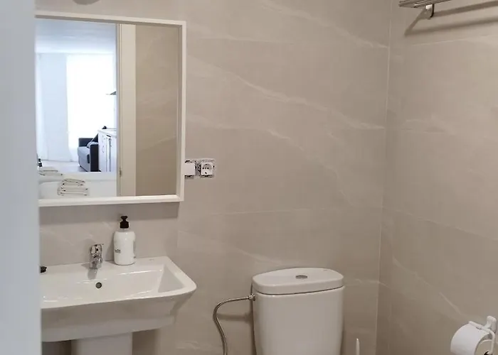 Y Estudios El Centro